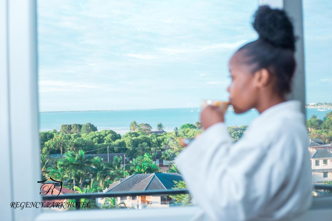 Regency Park Hotel Dar es Salaam Exterior photo