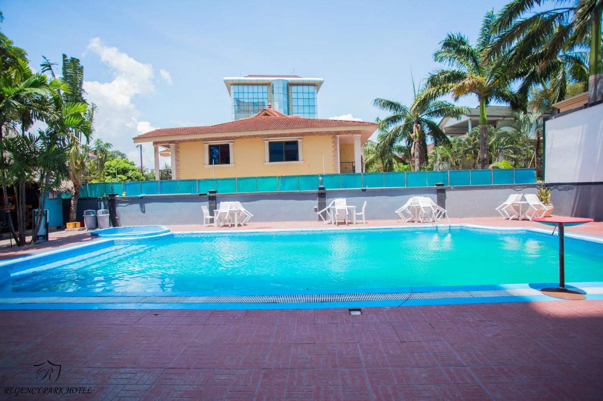 Regency Park Hotel Dar es Salaam Exterior photo