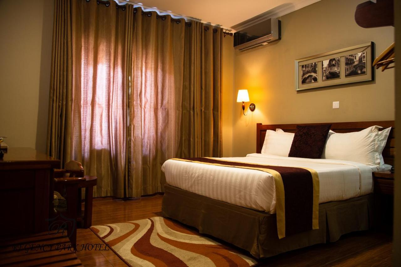Regency Park Hotel Dar es Salaam Exterior photo